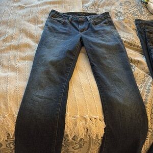Joes Jeans
Curvy Boot Cut
Mid Rise
Size 27
Medium Blue
Like New